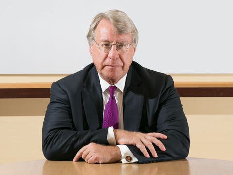 «The Fed might stop raising rates, maybe it lowers them a little bit, but I don’t think they will go to zero percent anymore»: Jim Chanos. (Photo: Bloomberg)