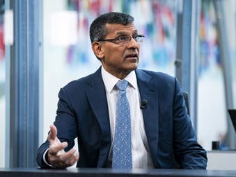 «At some point, we need to pay more attention to easy monetary policy, creating the kind of financial vulnerabilities that lead to the problems weâre seeing today»: Raghuram Rajan.