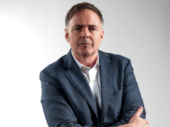 «Единственный способ для Nvidia и более широкого сектора ИИ добиться успеха — это если акции природного газа, угля, ядерных и медных акций удвоят или утроят в стоимости»: Ларри Макдональд.