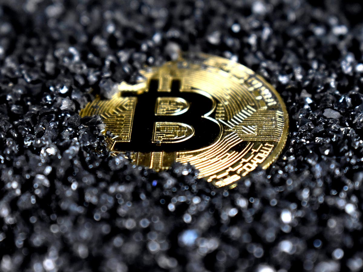 Bitcoin weakness: What investors need to watch out for now