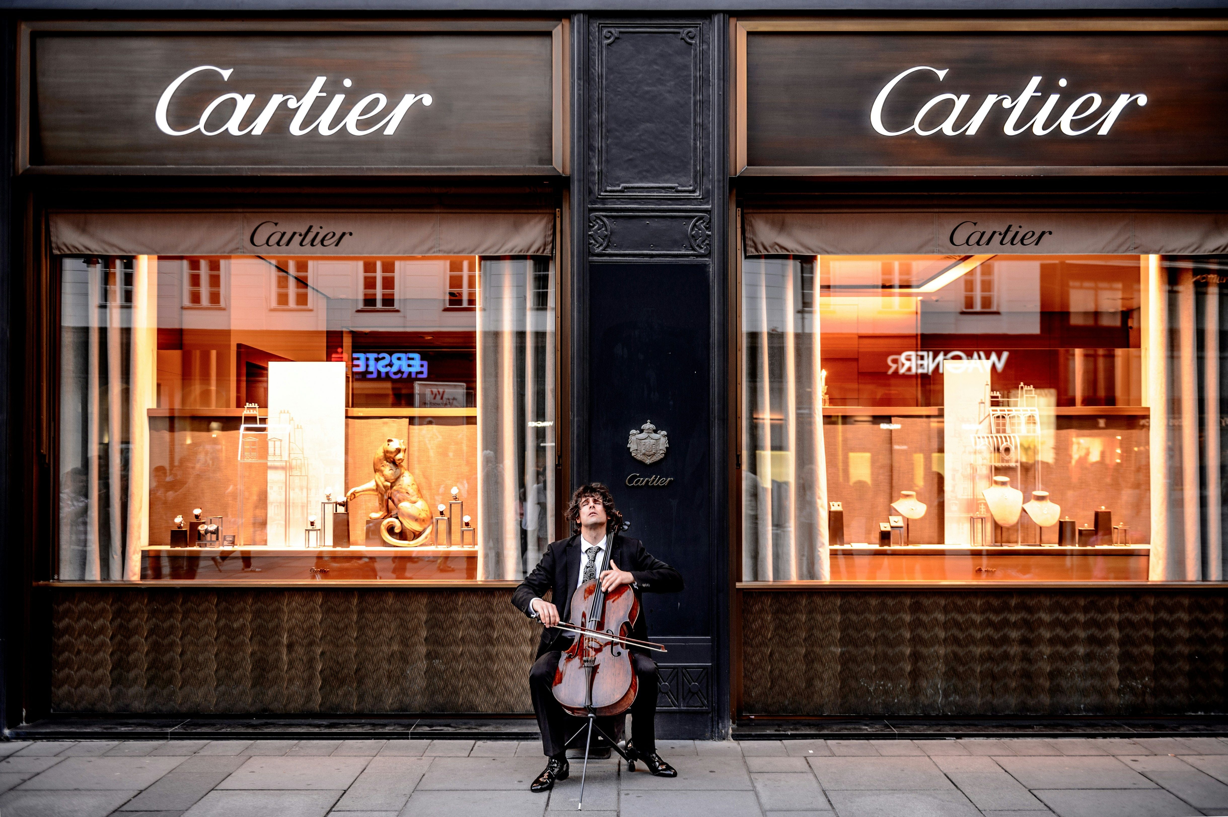 Schweizer Aktien: Kommentar zu Richemont, Swatch, VAT, Amrize, Geberit ...