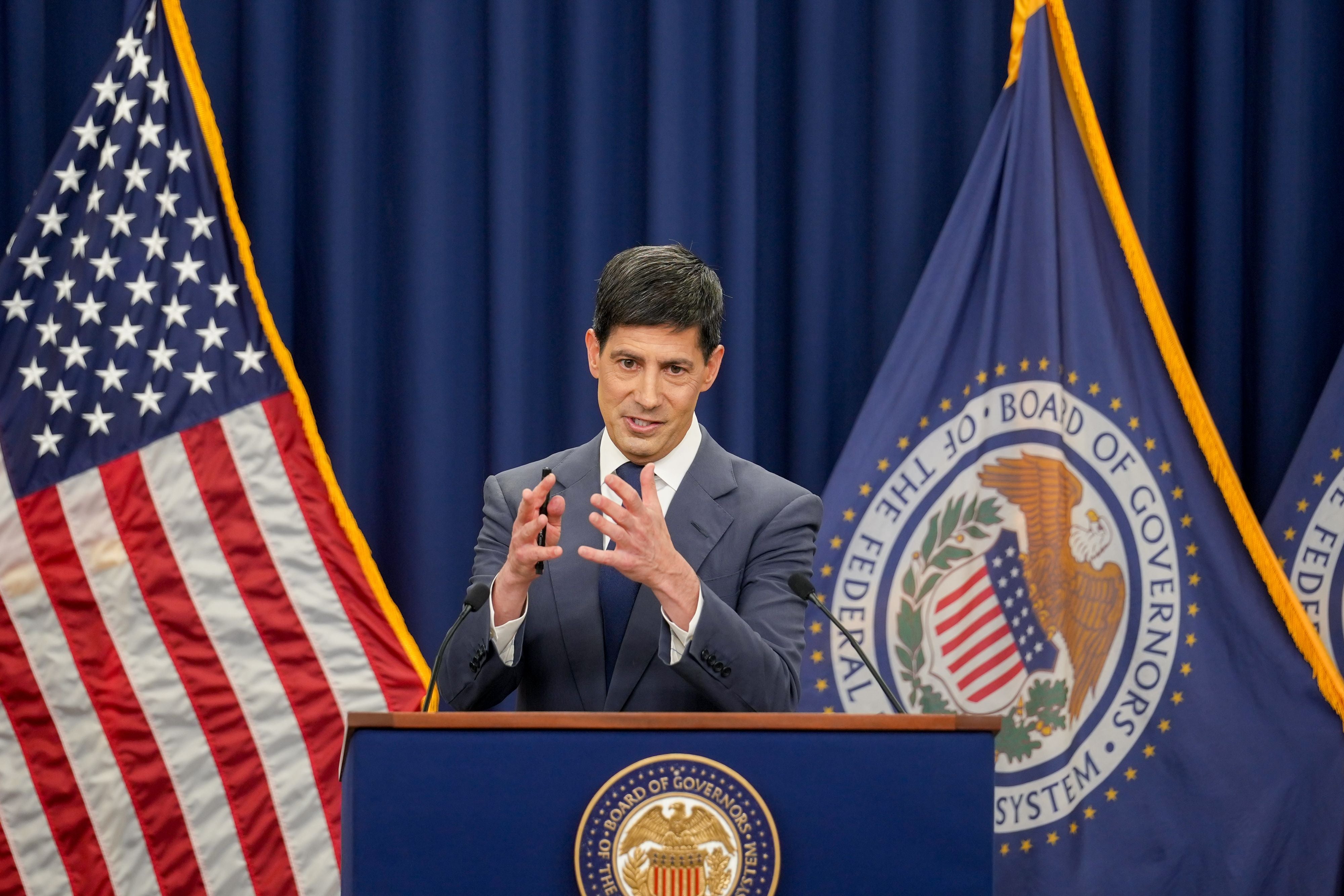 US-Notenbank: Kevin Warsh spielt auf Zeit