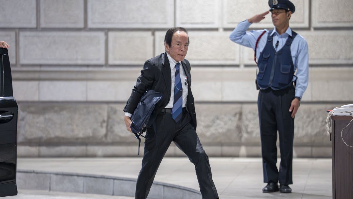 Rising interest rates: Historic times on Japan's bond market