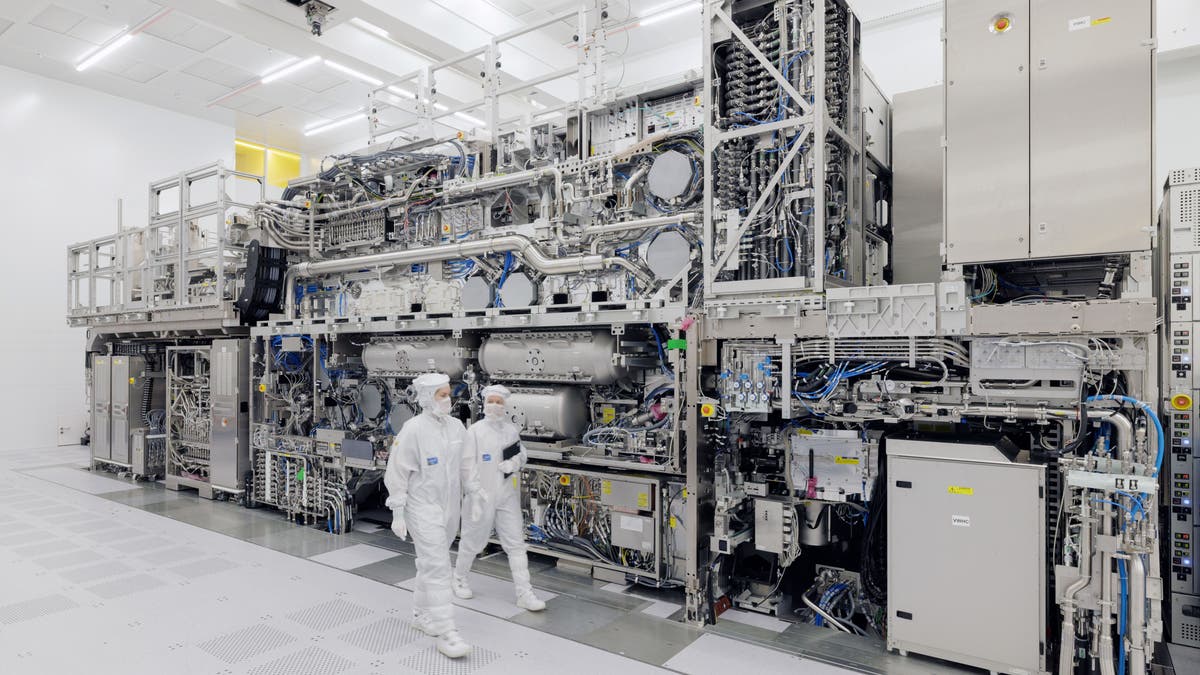 ASML remains indispensable and is largely booked up until the end of 2027